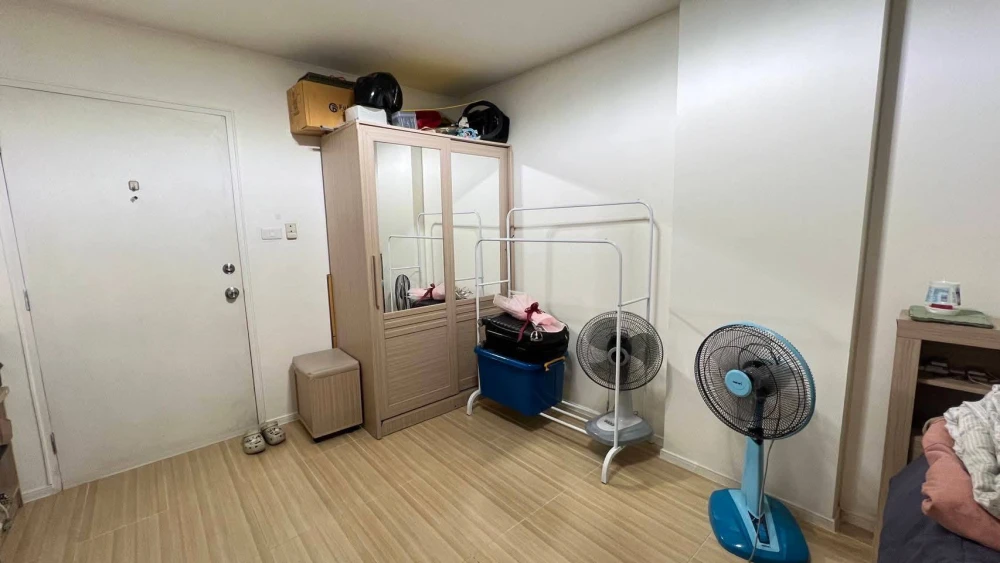 For sale Lumpini Condotown Chonburi - Sukhumvit, a nice room, fully furnished, don't miss it.