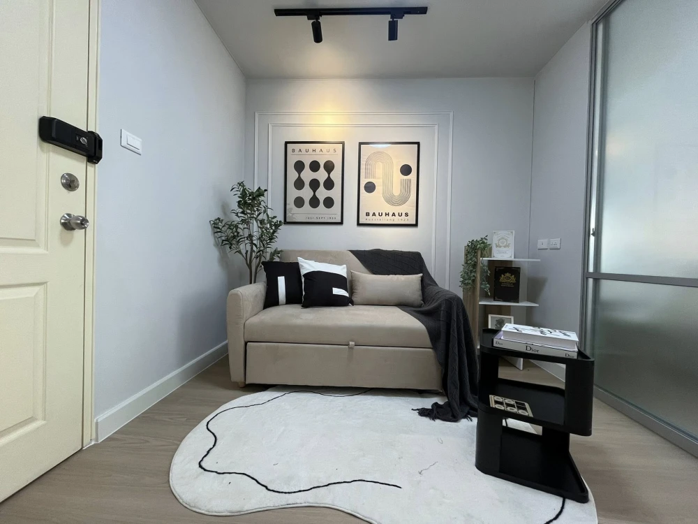 Selling Lumpini Condo Town Bangkgae. Beautifully decorated unit with a consistent color scheme. Comes with complete amenities. Book now!