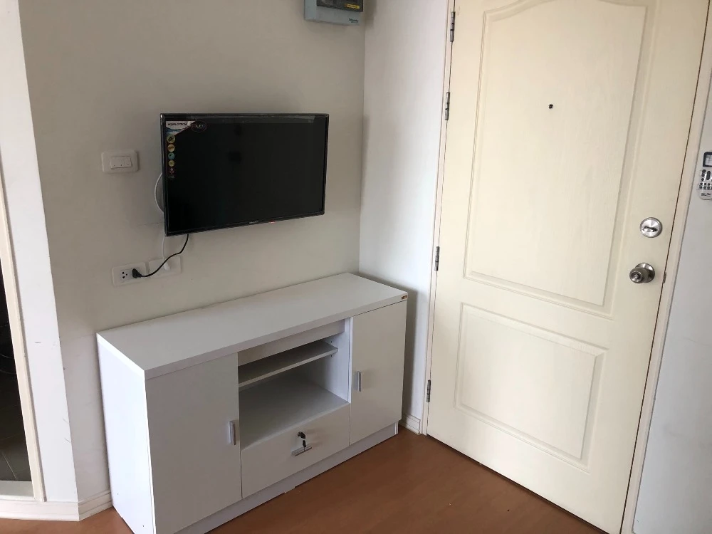 For sale: Lumpini Condo Town Ramintra – Nawamin, 10th floor, fully furnished, ready to move in, reserve now, don't wait.
