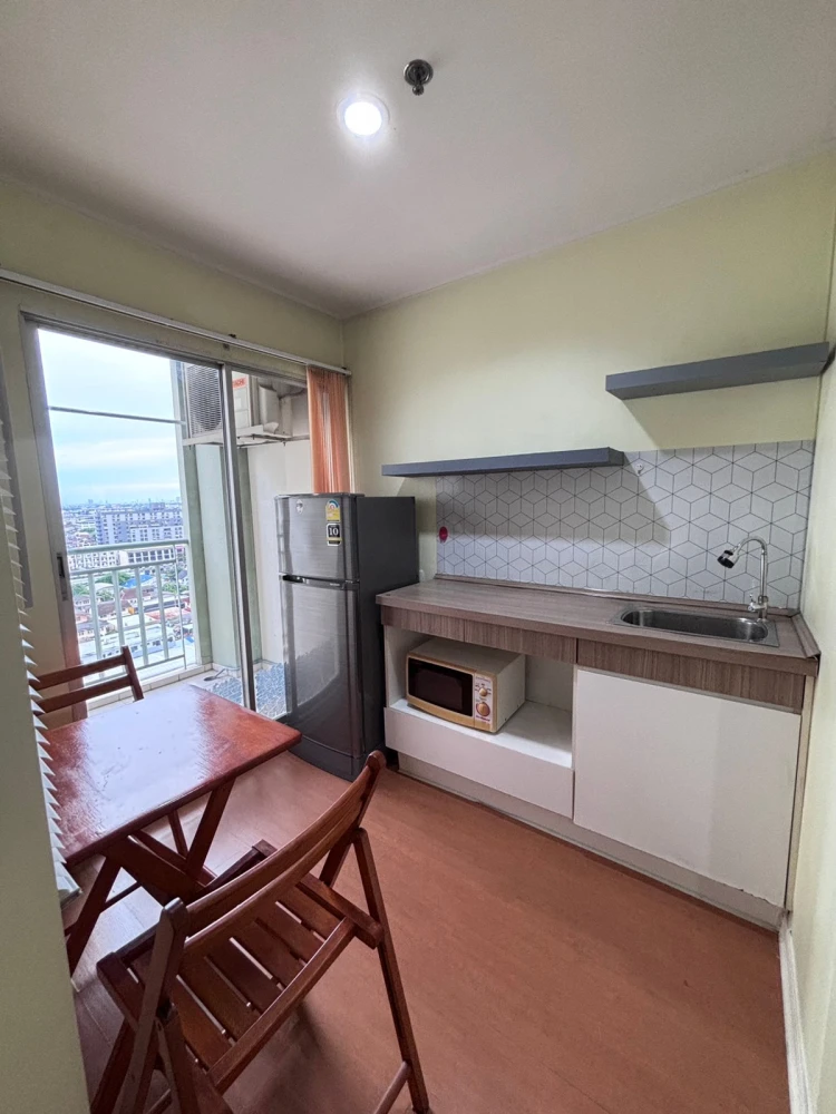 Selling Lumpini Condo Town Ramintra – Nawamin, 15th floor, fully furnished and ready to move in. Book now!