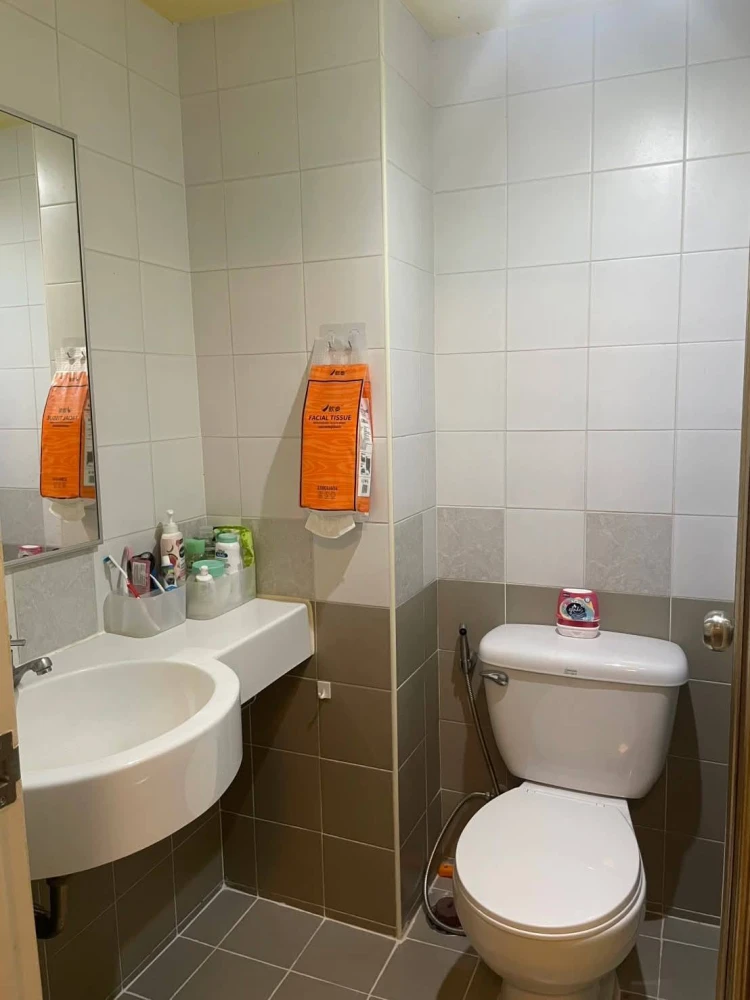 For sale: Lumpini Condotown Bodindecha-Ramkhamhaeng, 1 bedroom, 1 bathroom, nice wallpaper, fully furnished, reserve now!