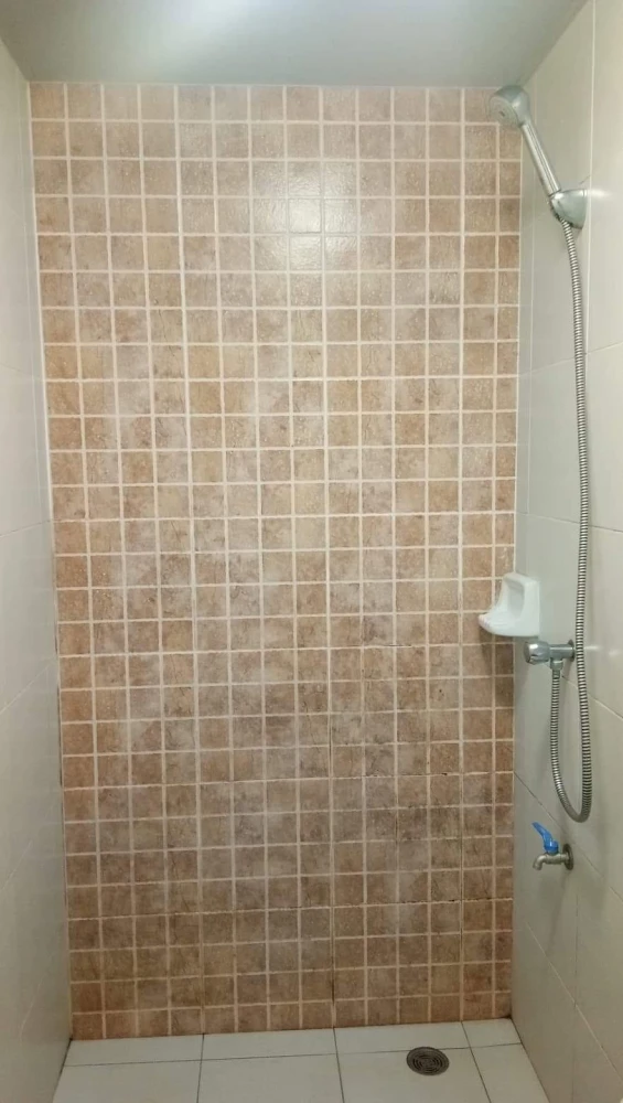 Selling Lumpini Condotown Chonburi - Sukhumvit. Nice unit with high-quality wallpaper and fully furnished. Book now!