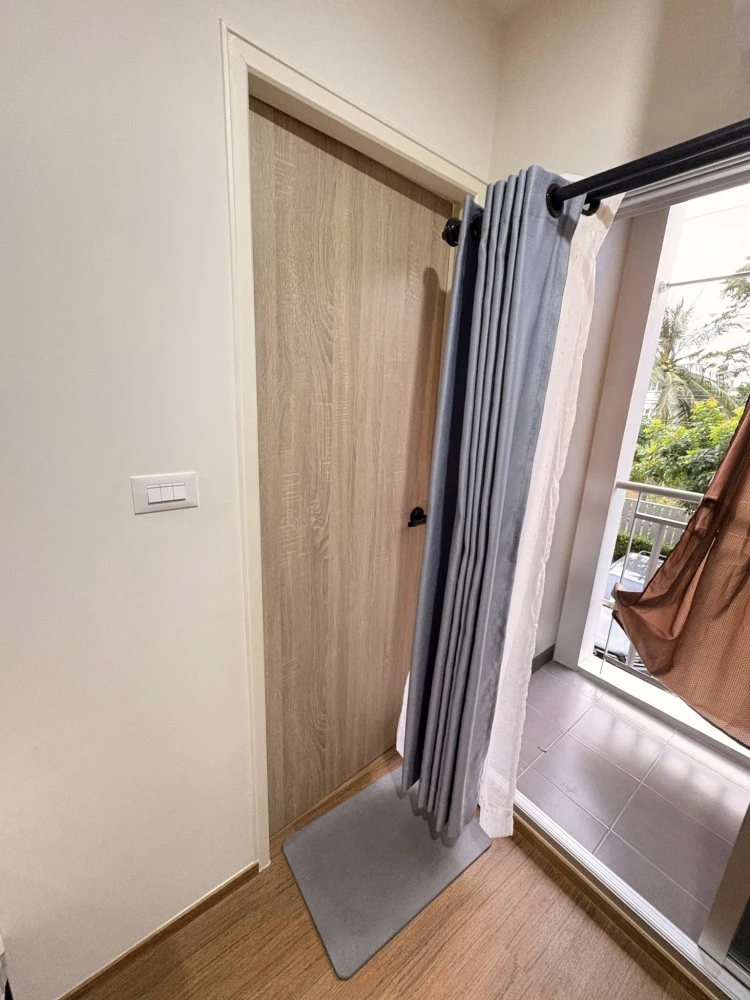 For sale: Lumpini Condotown Ekachai 48, a lovely room with complete furniture and amenities. Don't miss out on this great deal!