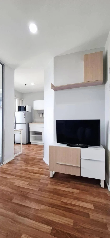 Selling Lumpini Condotown North Pattaya Sukhumvit, 1 bedroom, 1 bathroom. Fully furnished. Book now!