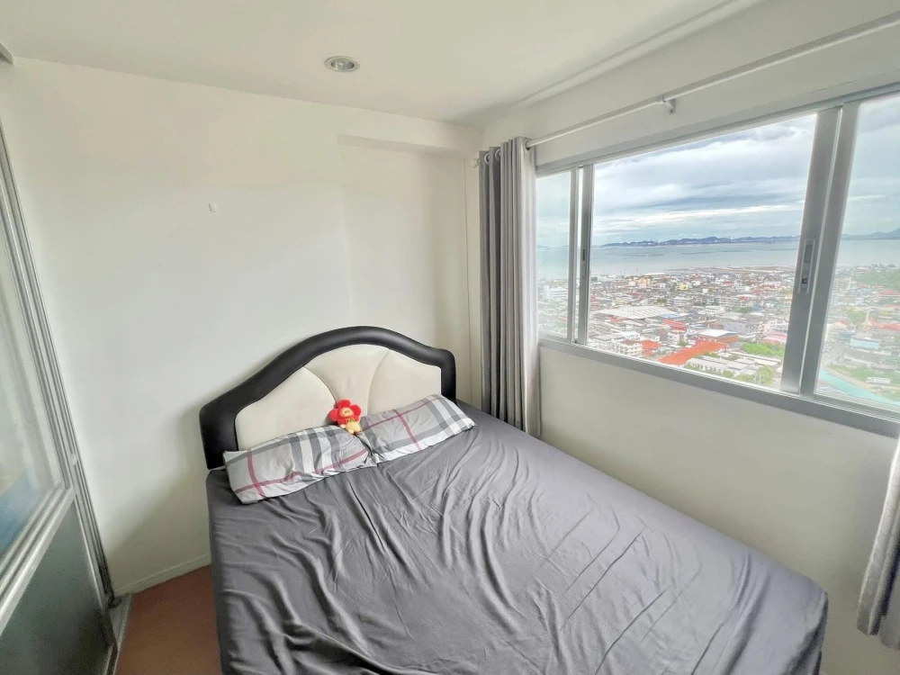Selling Lumpini Condotown North Pattaya Sukhumvit, 1 bedroom, 1 bathroom, fully furnished, beautiful sea view. Don't miss out!