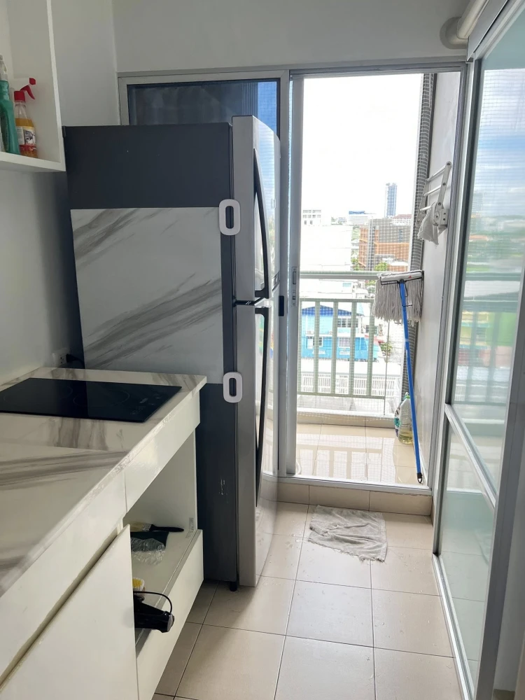 For sale: Lumpini Condotown North Pattaya Sukhumvit. Spacious room with plenty of usable space. Comes fully furnished. Hurry and reserve now!