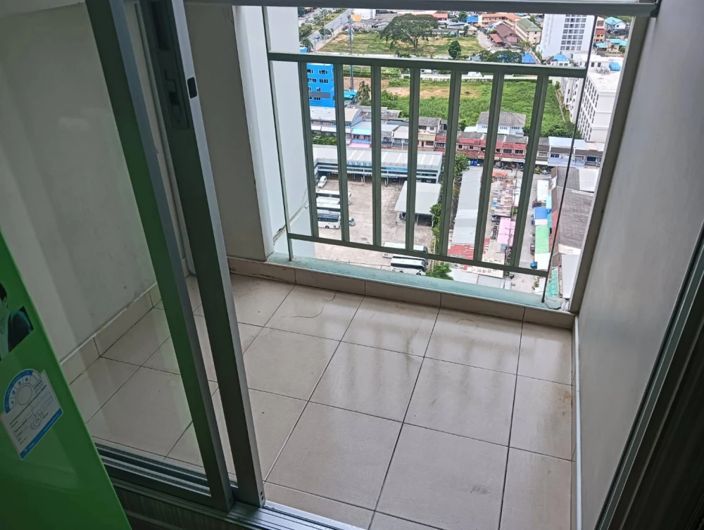 For sale: Lumpini Condotown North Pattaya Sukhumvit, high floor, ready to move in, fully furnished. Reserve now before it's too late+++