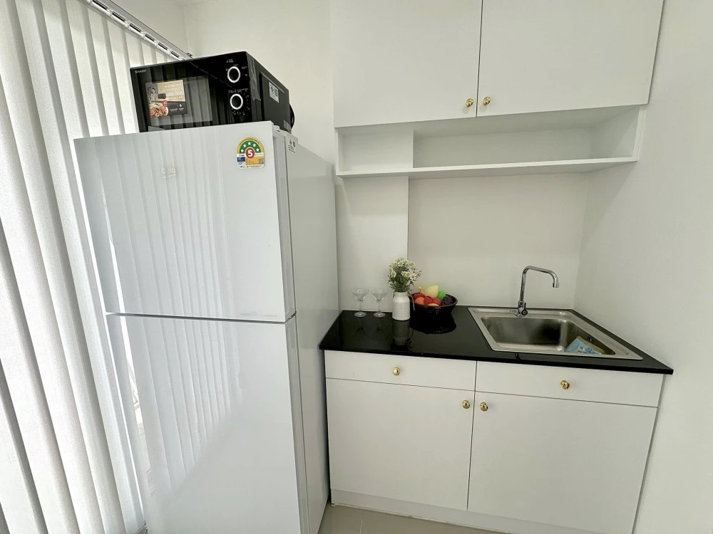 Selling Lumpini Condotown North Pattaya Sukhumvit. Nice unit, fully furnished + appliances included. Book now!