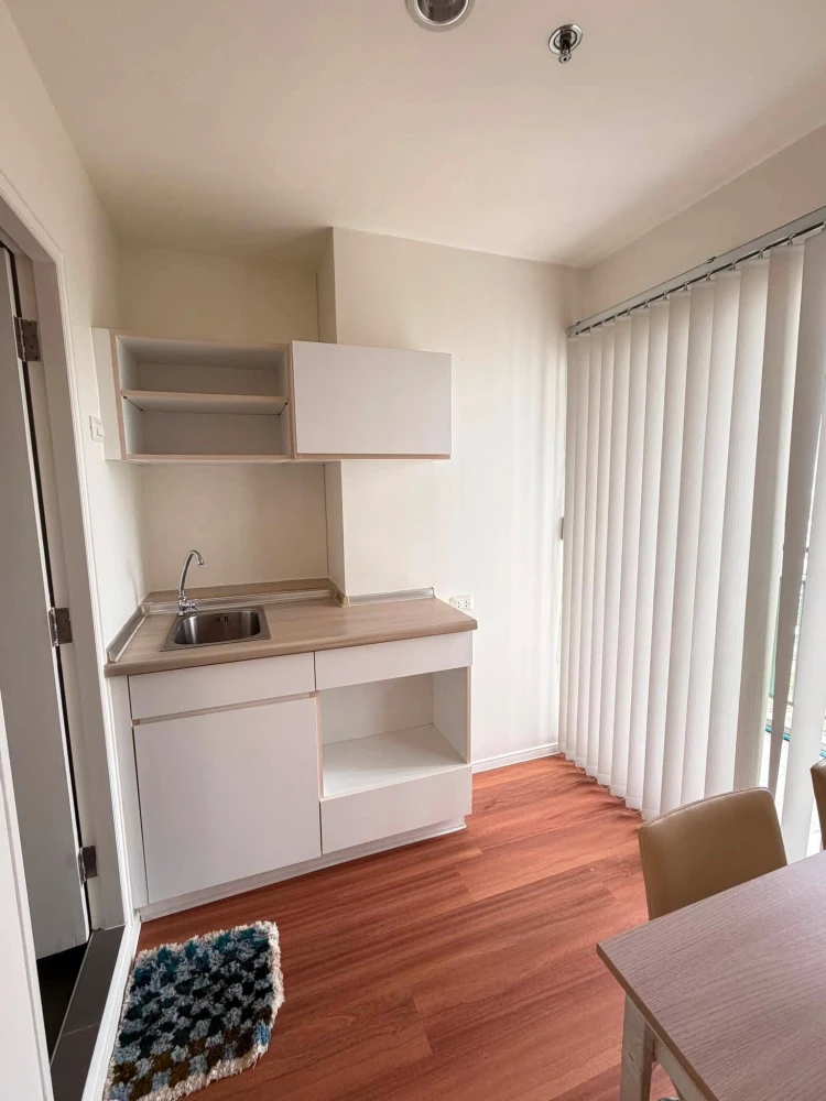 Selling Lumpini Condotown North Pattaya Sukhumvit. Nice unit, fully furnished, in a great location. Book now!