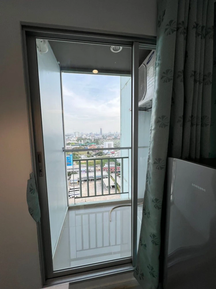 Selling Lumpini Condotown North Pattaya Sukhumvit. Nice unit, fully furnished, high floor. Book now!
