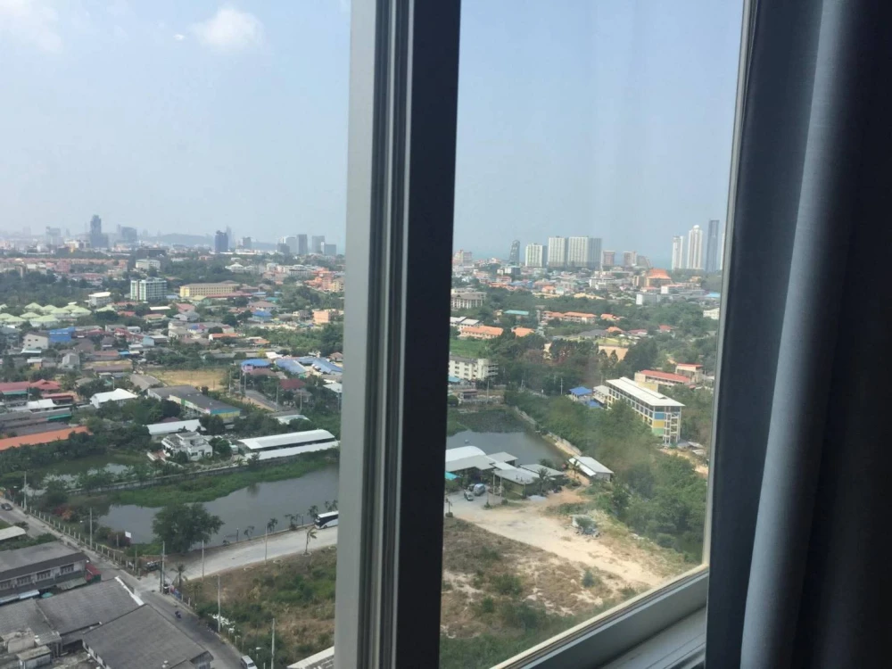 For sale: Lumpini Condotown North Pattaya Sukhumvit, ready to move in, fully furnished, high floor, reserve now!
