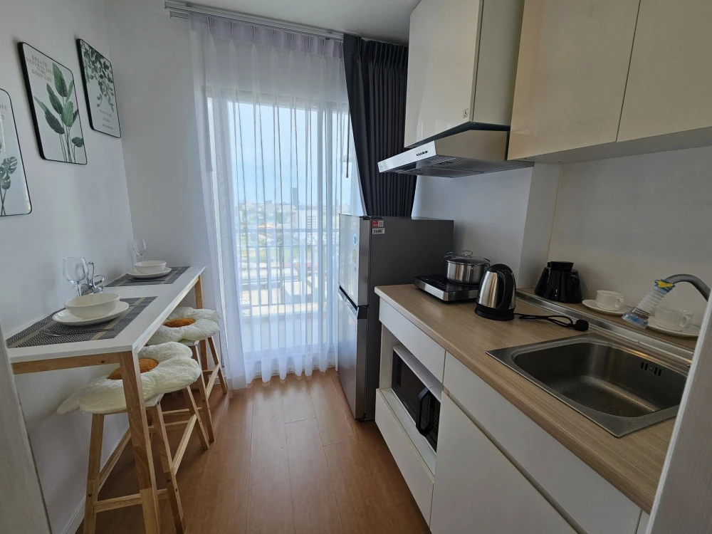 For sale: Lumpini Condotown North Pattaya Sukhumvit, ready to move in, fully furnished, beautifully decorated, reserve now!