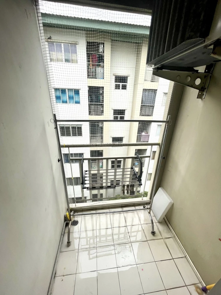 For sale LUMPINI CONDOTOWN RAMINDRA - LAKSI, ready to move in, fully furnished, hurry and reserve now, don't miss out!