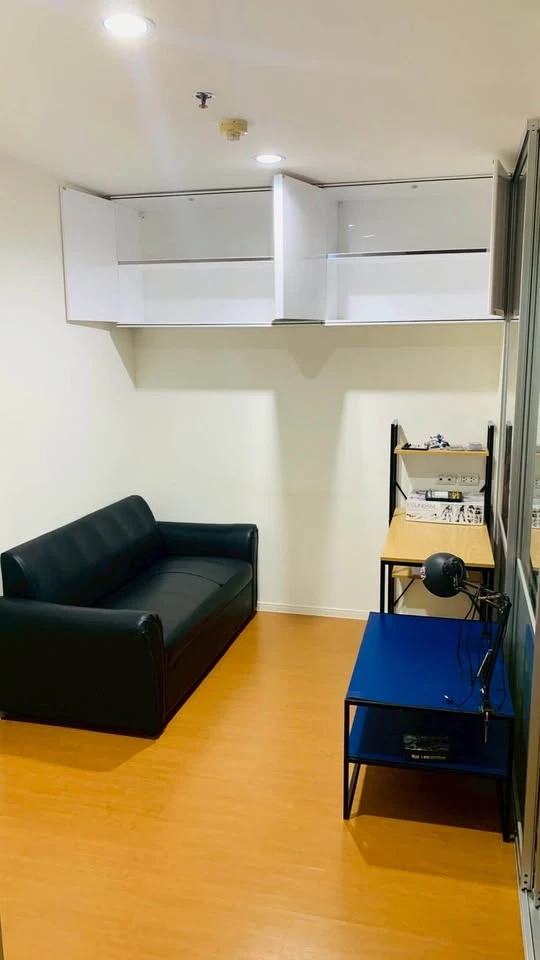 Selling Lumpini Mega City Bangna 1 bedroom, 1 bathroom unit. Fully furnished with complete amenities. Book now!