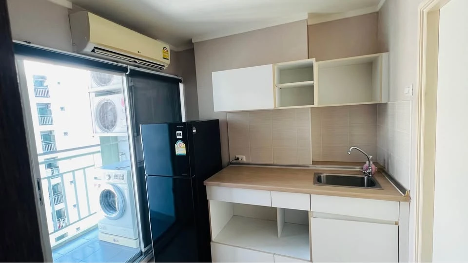 Selling ready-to-move-in condo at Lumpini Mega City Bangna. Fully furnished, high floor. Book now before it's too late!!!