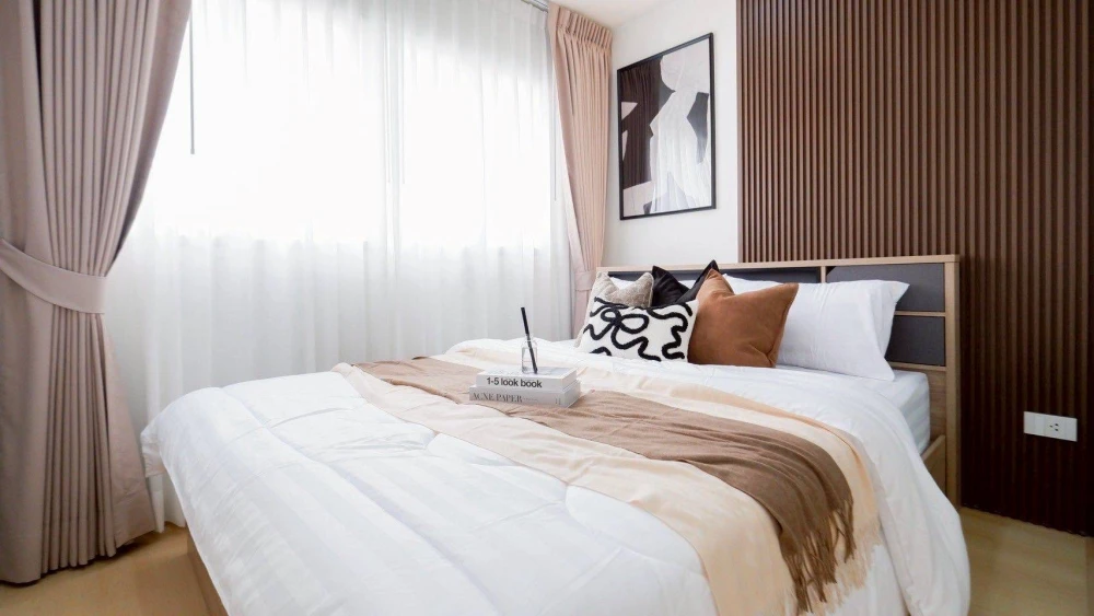 Selling a beautifully decorated, high-quality built-in unit at Lumpini Mega City Bangna. Fully furnished. Don't miss out!
