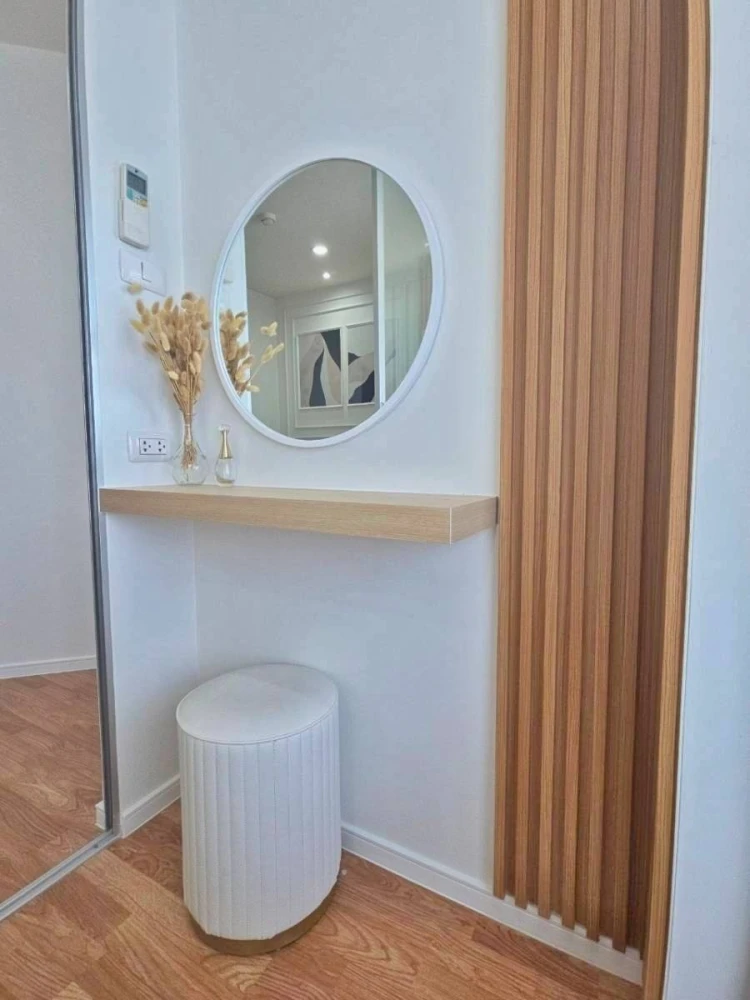 Selling ready-to-move-in condo at Lumpini Park Nawamin-Si Burapha. Fully furnished with complete amenities. Book now!