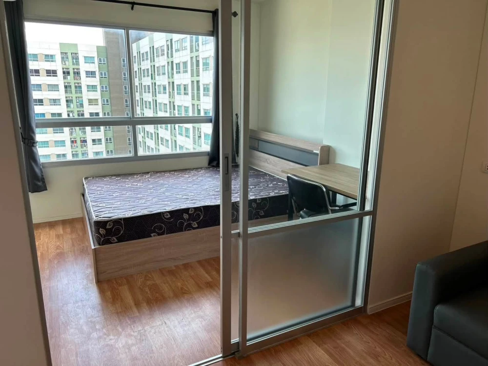 Selling a great unit at Lumpini Park Phetkasem 98, 19th floor. Interested? Book now! images