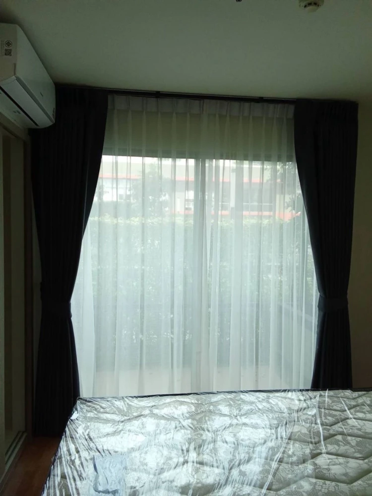 For sale: Lumpini Park Phetkasem 98, spacious room, comfortable living, ready to move in. Interested in owning one? Hurry and reserve now!