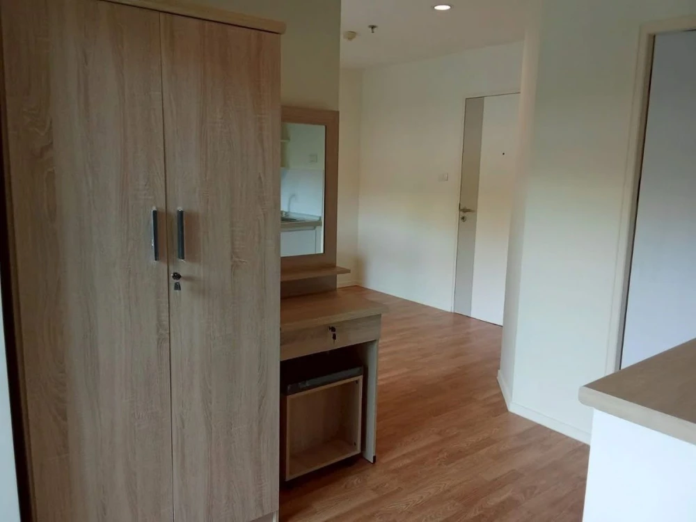 For sale: Lumpini Park Phetkasem 98, spacious room, comfortable living, ready to move in. Interested in owning one? Hurry and reserve now!