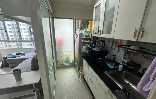 Selling a spacious, fully furnished 14th-floor unit at Lumpini Park Pinklao. Ready to move in. Book now!