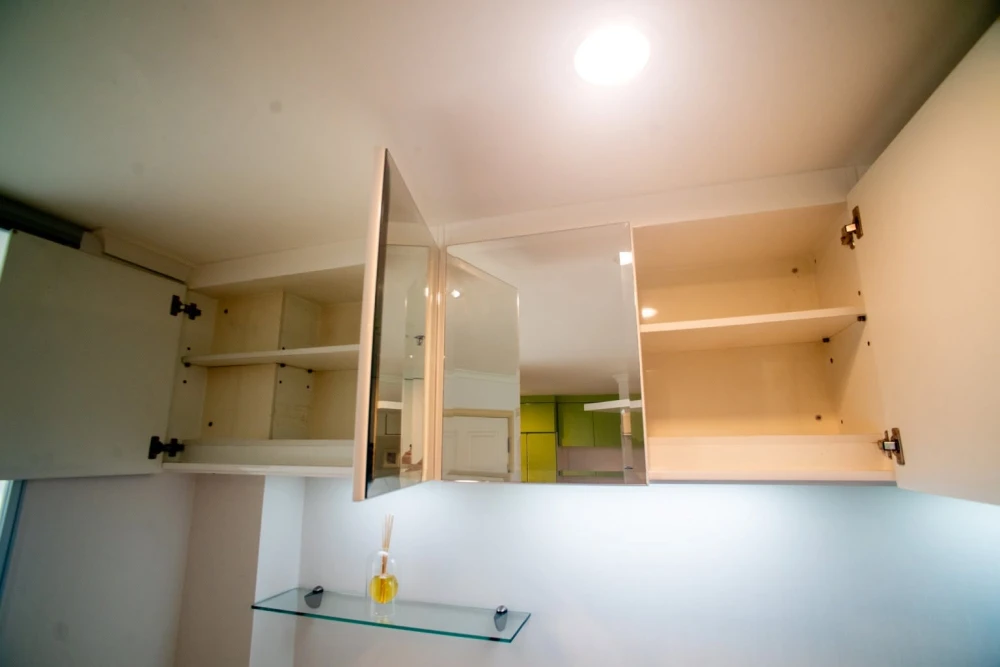 Selling Lumpini Park Pinklao condo. Nicely furnished with built-in furniture and a well-coordinated decor. Don't miss this opportunity!