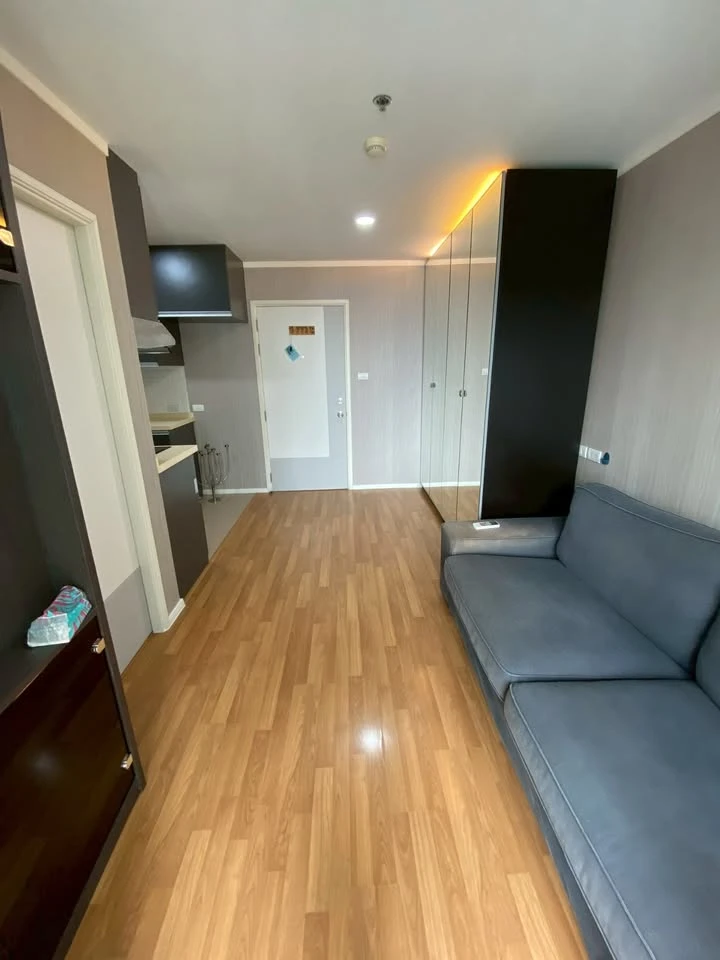 For sale: Lumpini Park Rama 9-Ratchada, 22nd floor, garden view, corner unit, fully furnished, reserve now.