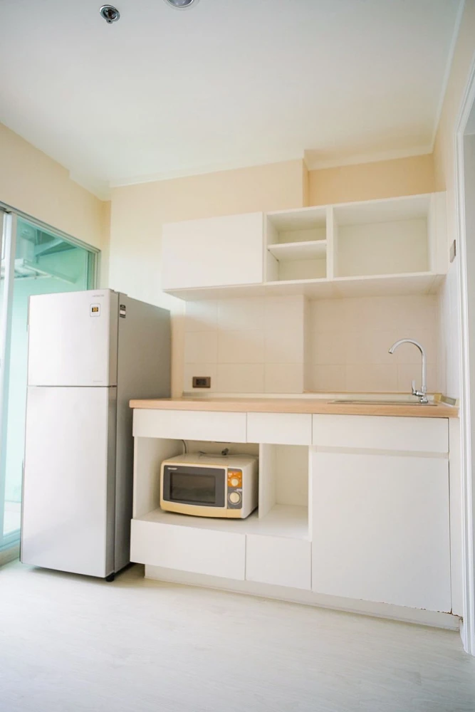 For sale: Lumpini Park Rama 9–Ratchada, 15th floor, fully furnished, ready to move in. Reserve now, don't miss out!