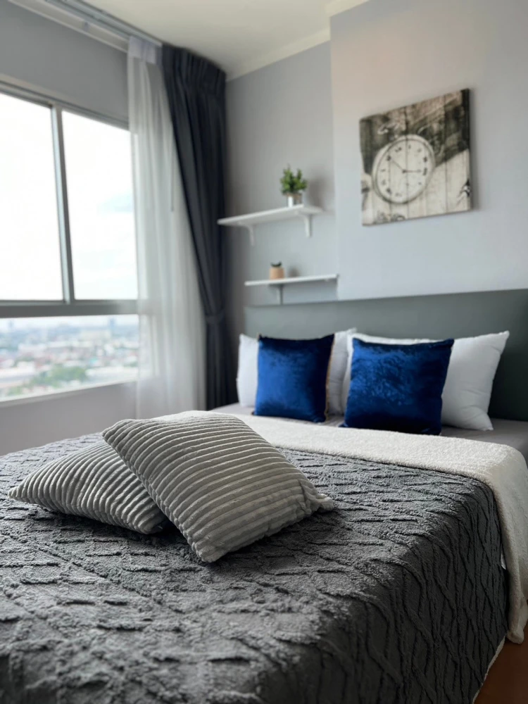 For sale: Lumpini Park Rattanathibet-Ngamwongwan, 22nd floor, corner room, open view, fully furnished, reserve now.