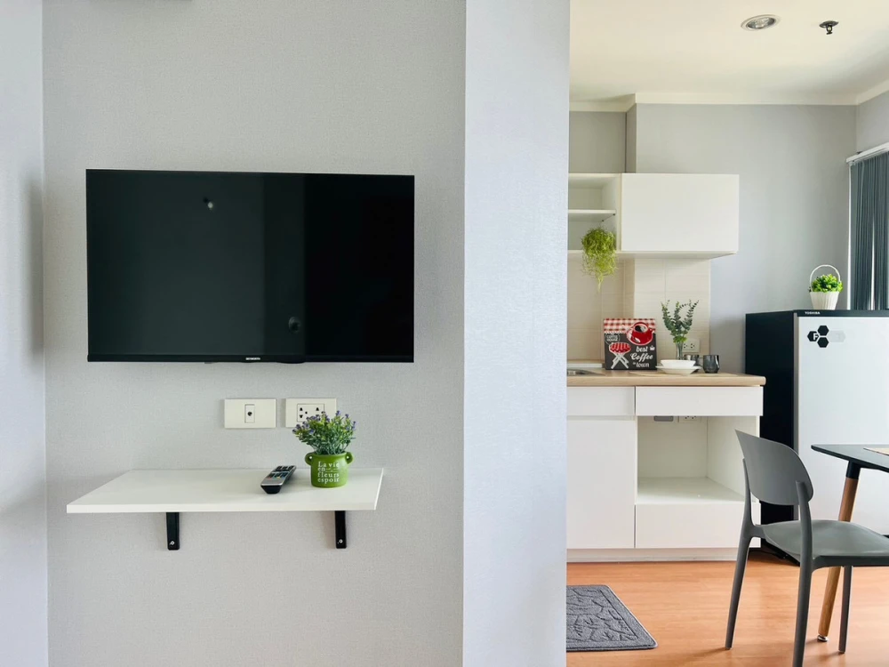 For sale: Lumpini Park Rattanathibet-Ngamwongwan, 22nd floor, corner room, open view, fully furnished, reserve now.