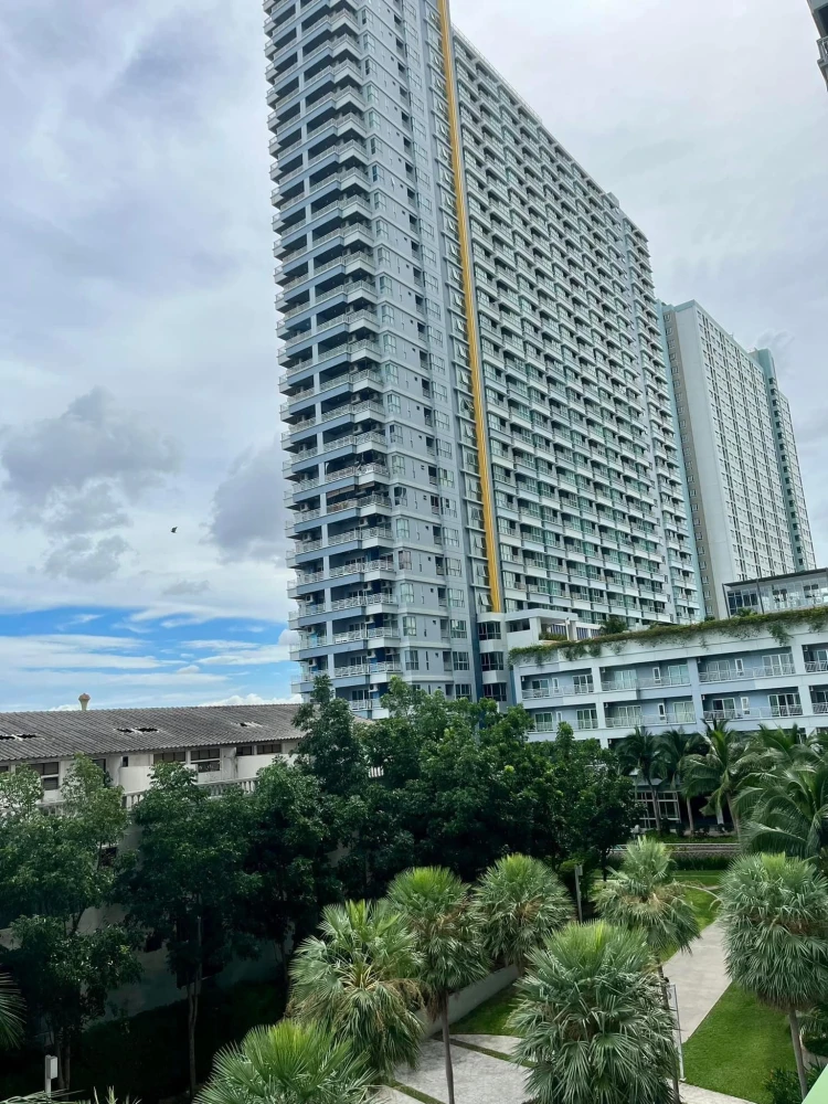 For sale or rent: Lumpini Parkbeach Jomtien, 1 bedroom, 1 bathroom, fully furnished. Don't miss out on this great deal!