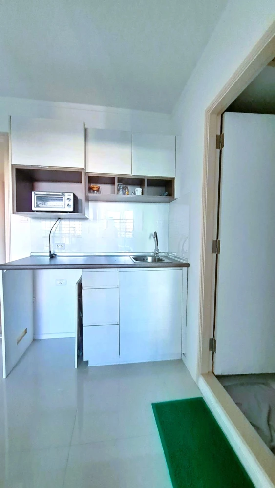 For sale: Lumpini Parkbeach Jomtien, 5th floor, comes with complete furniture and appliances. Reserve now, hurry!
