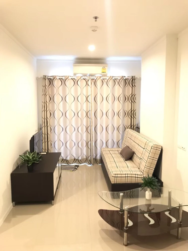 For sale: Lumpini Parkbeach Jomtien, a lovely room, good location, fully equipped with amenities, beautiful sea view. Hurry and reserve now!