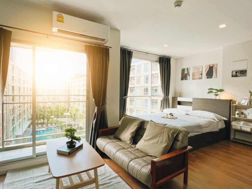 For sale: Lumpini Place Bangna Km.3, a nice room on the 6th floor, comes with complete furniture and appliances. Reserve now!