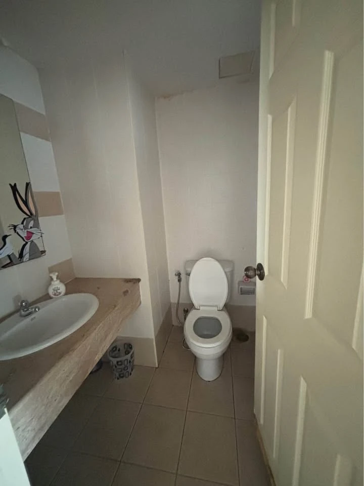 For sale: Lumpini Place Rama 3 - Riverview, corner room with privacy, good location, room decorating enthusiasts shouldn't miss out, reserve now!