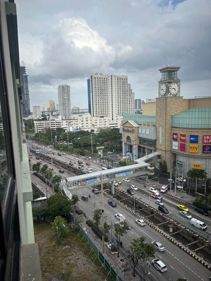 For sale: Lumpini Place Rama 3 - Riverview, corner room with privacy, good location, room decorating enthusiasts shouldn't miss out, reserve now!