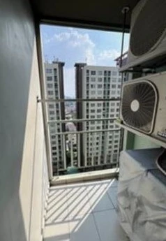 Selling Lumpini Place Ratchayothin, 1 bedroom, 1 bathroom unit with high-quality built-in furniture. Don't miss out!