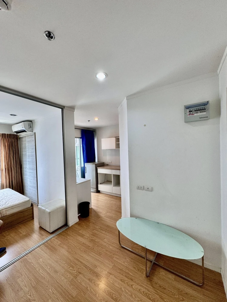 For sale: Lumpini Place Srinakarin-Huamak Station, 20th floor, ready to move in, fully furnished, reserve now, don't miss out.