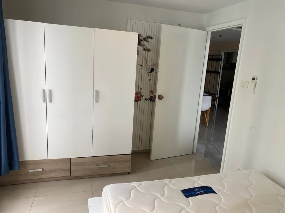 For sale: Lumpini Place Water Cliff, 2 bedrooms, high floor, beautiful view, ready to move in, reserve now, don't miss out.
