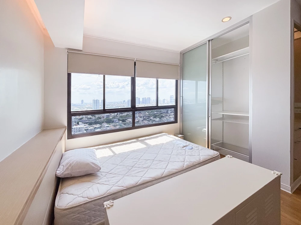 For sale: Lumpini Place Phahonyothin-Saphan Khwai, high floor, ready to move in, fully furnished, reserve now!!