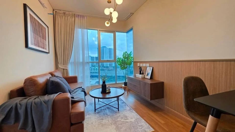 For Sale: Lumpini Place Ratchada-Sathu. Beautifully decorated throughout; comes fully furnished and equipped with all appliances. Book now before you