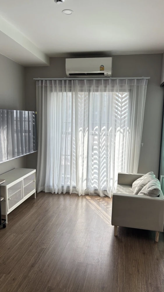 Selling Lumpini Selected Charan 65 - Sirithorn Station. Comfortable, uncrowded layout with good ventilation and unobstructed views. Book now!