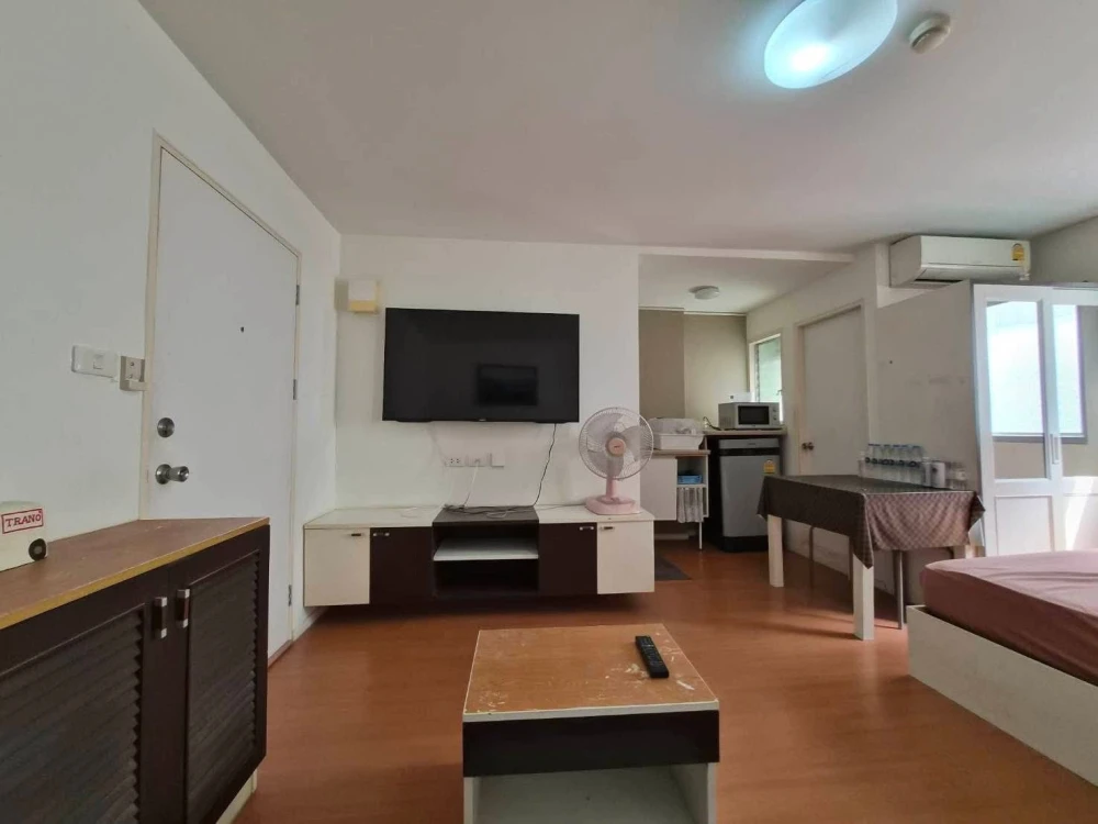 Selling Lumpini Township Rangsit Klong 1, 4th floor, fully furnished unit. Book now! (Urgent sale!)