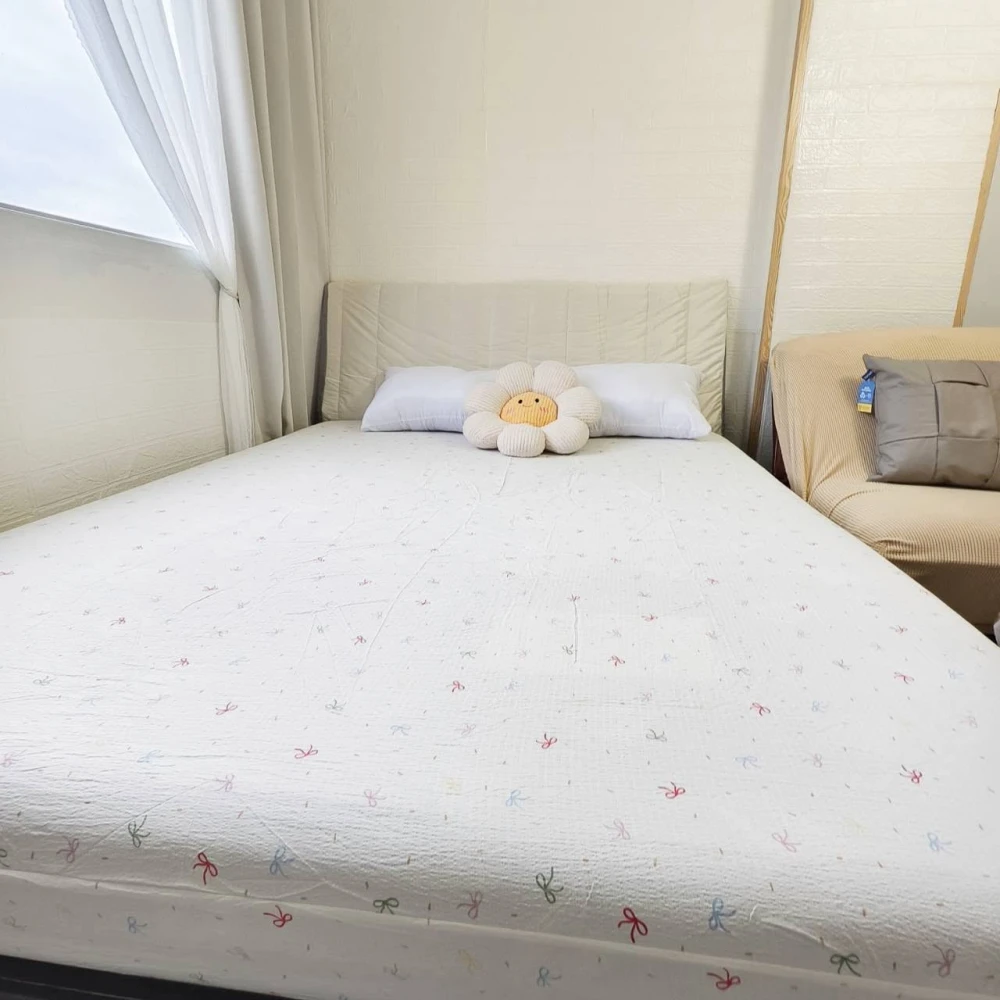 Selling a 4th-floor unit at Lumpini Township Rangsit Klong 1. Fully furnished with complete amenities. Book now!