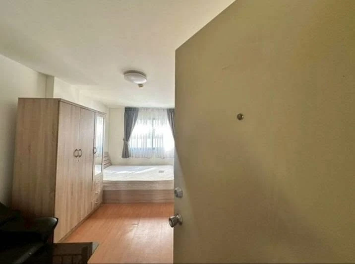Selling a 7th-floor unit at Lumpini Township Rangsit Klong 1. Fully furnished, ready to move in!