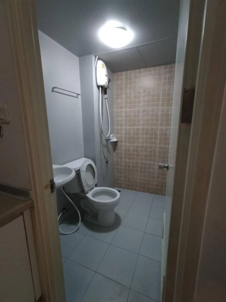 For sale: Lumpini Township Rangsit Klong 1, a lovely room, fully furnished, make your reservation now!