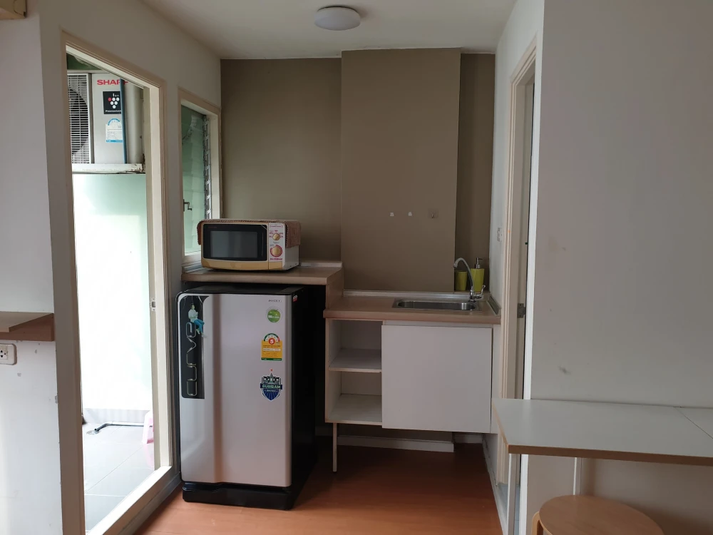 For sale: Lumpini Township Rangsit Klong 1, a nice room, fully furnished. Don't miss out on this great deal.
