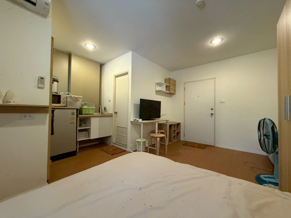 For sale: Lumpini Township Rangsit Klong 1, a nice room, fully furnished, just bring your bags and move in.