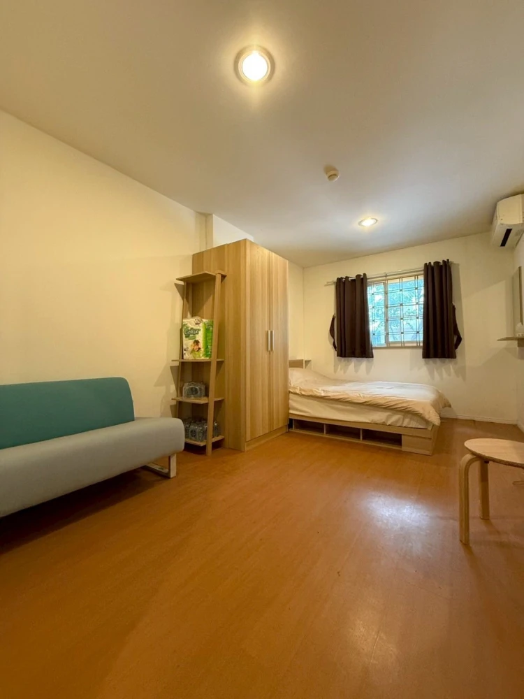 For sale: Lumpini Township Rangsit Klong 1, a nice room, fully furnished, just bring your bags and move in.
