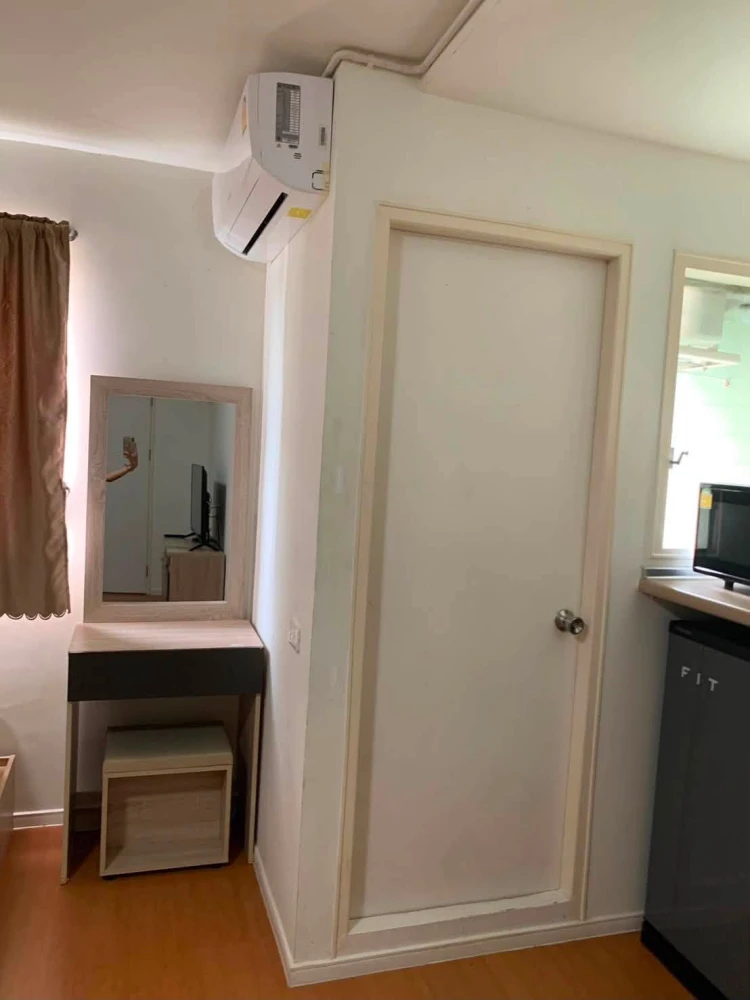 Selling a comfortable 1-bedroom unit at Lumpini Township Rangsit Klong 1. Comes fully furnished with appliances. Don't miss out!